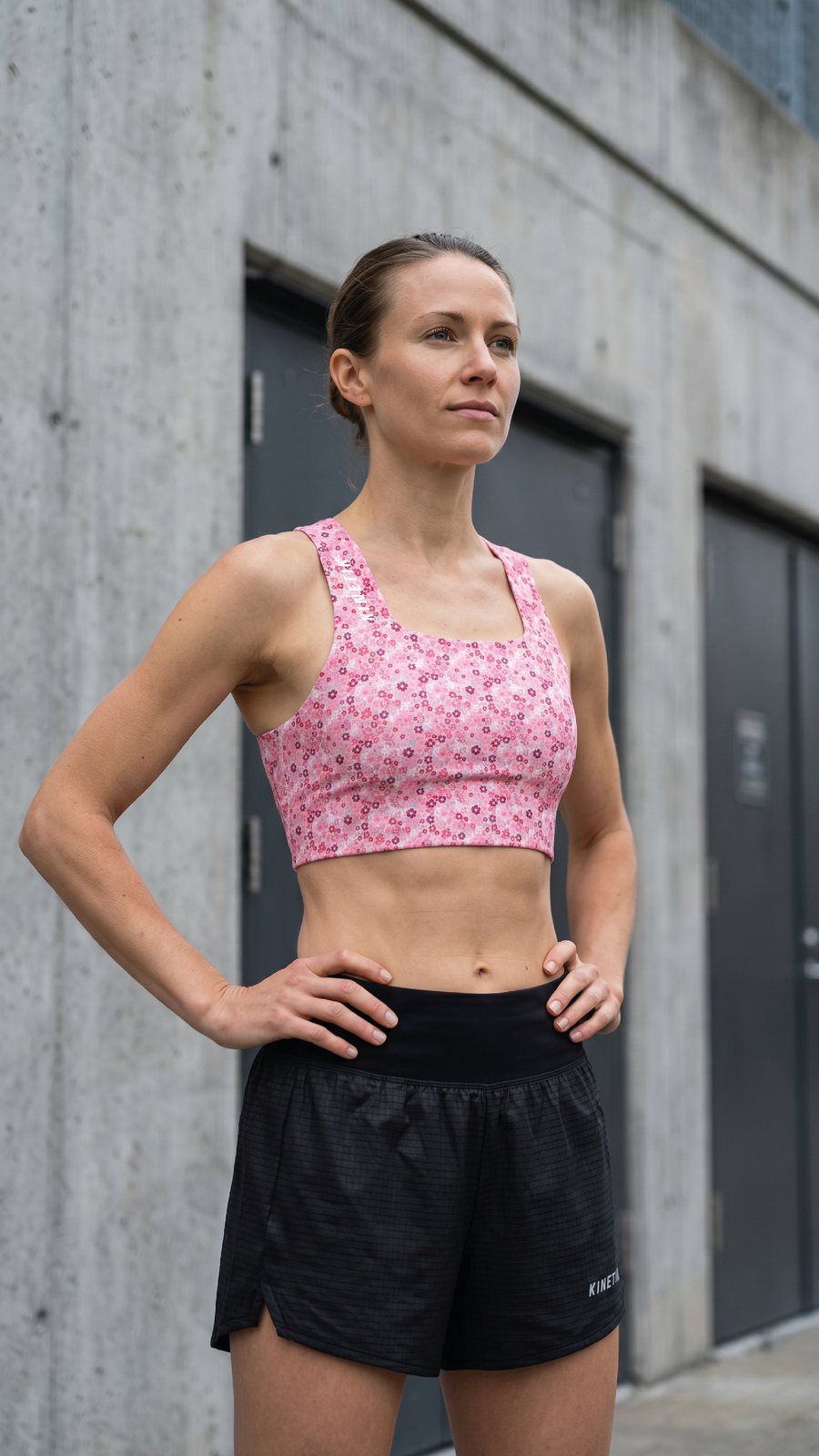 BRASSIERE KÆRIA FLORAL MELLOW ROSE - Brassières trail-running - 2 - kinetik-adrenalink