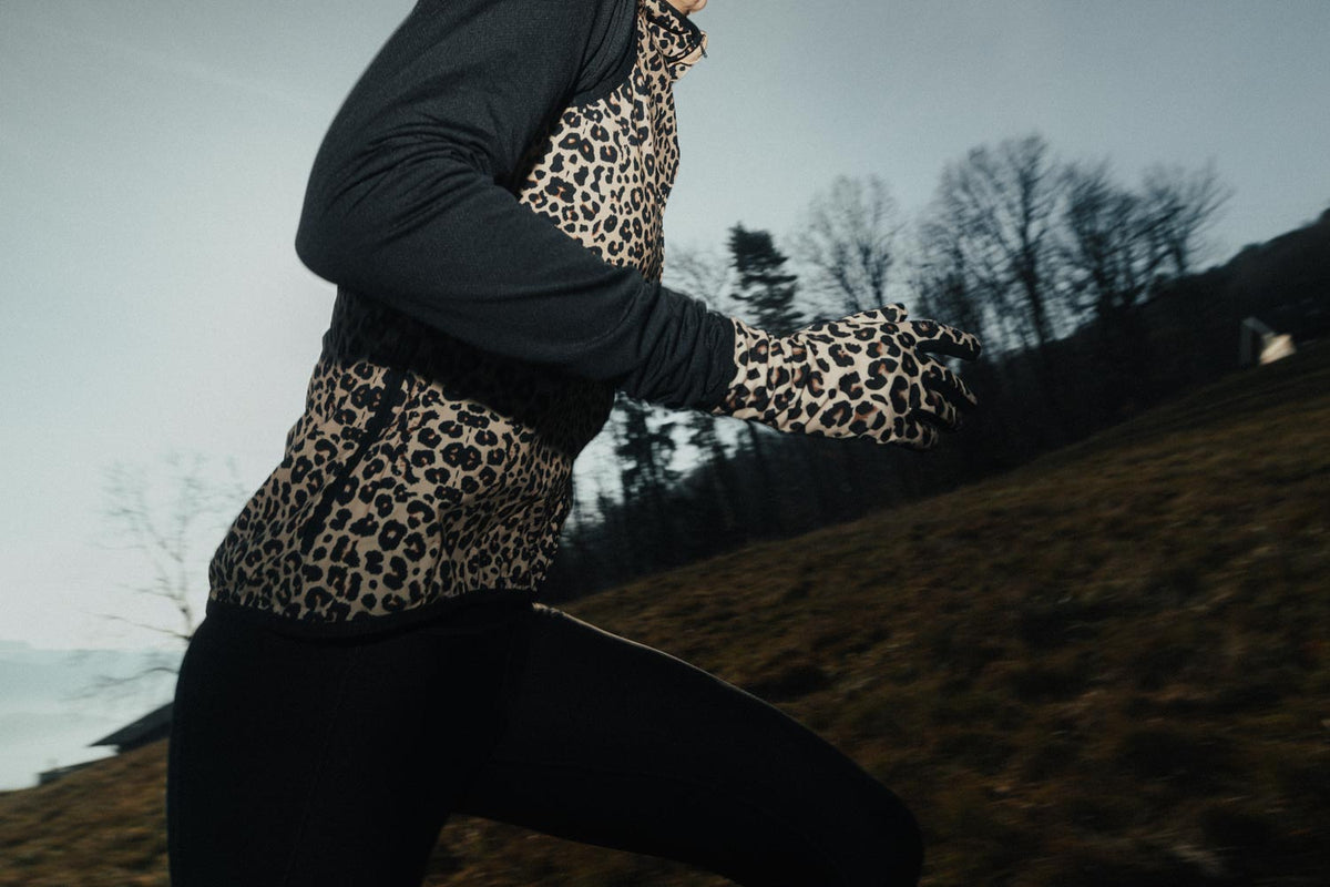 gant-gilet-sans manche-trail-running-leopard