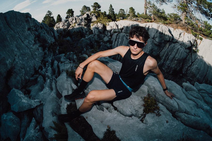 Maillots trail-running MAVRIK SL MEN BLACK BEAUTY - 2 - kinetik